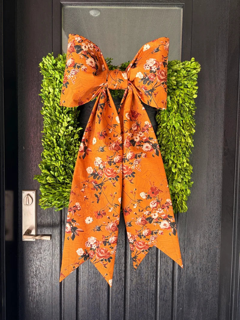 La Maison Bows