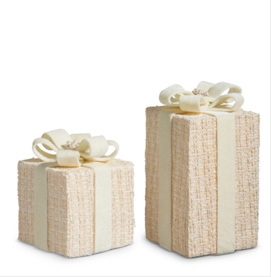 9.5" Cream Tweed Presents