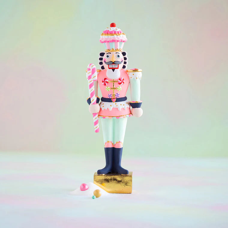 RAINBOW COLONEL CUPCAKE TABLETOP, 20"